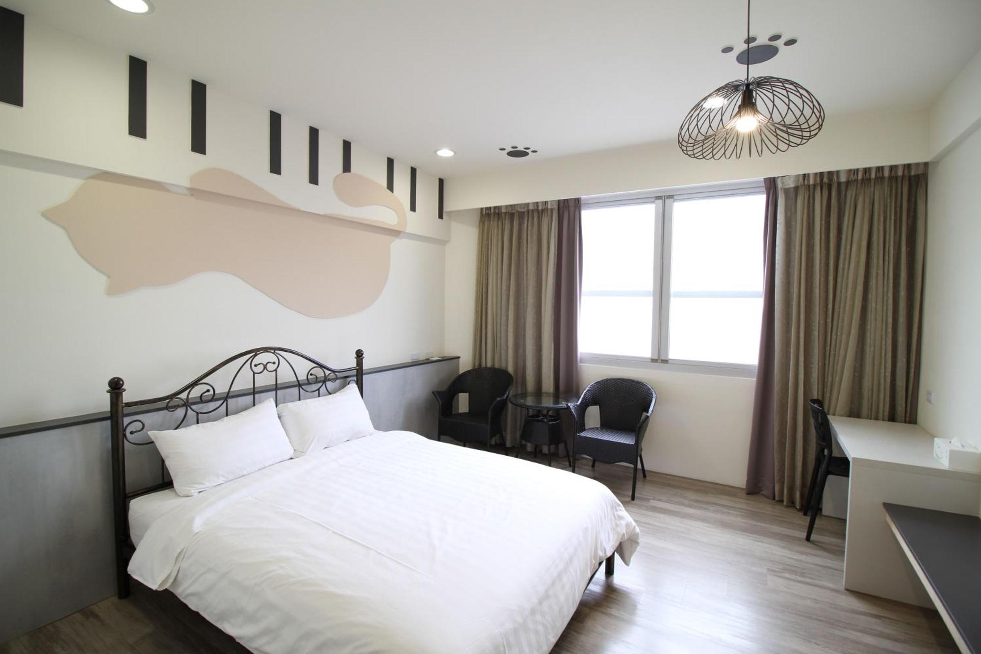 Moment Inn Тайнань Экстерьер фото