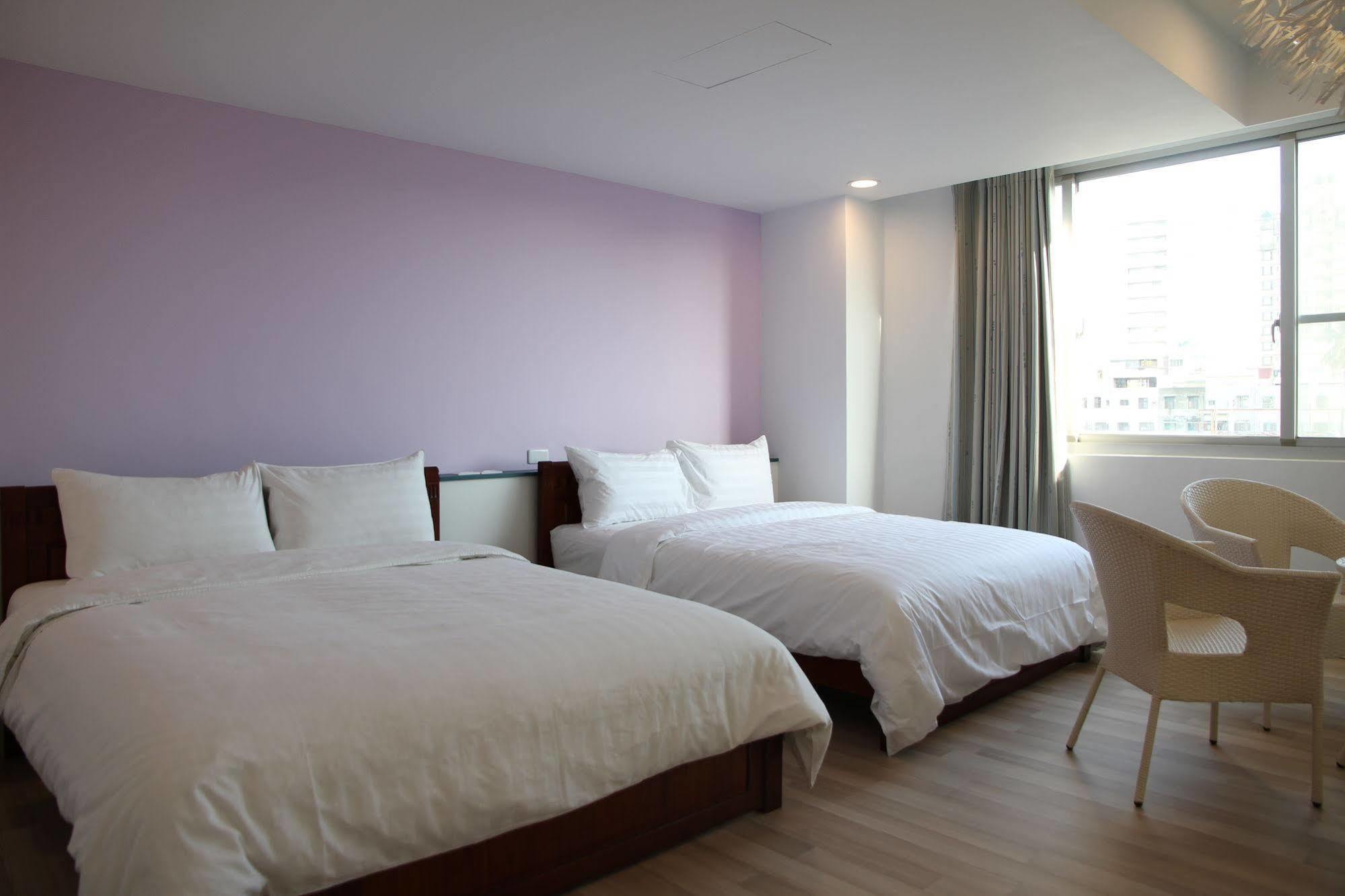 Moment Inn Тайнань Экстерьер фото