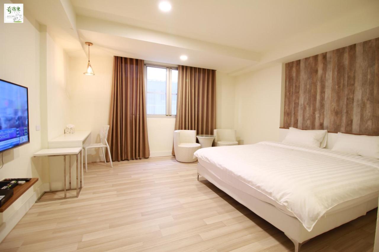 Moment Inn Тайнань Экстерьер фото